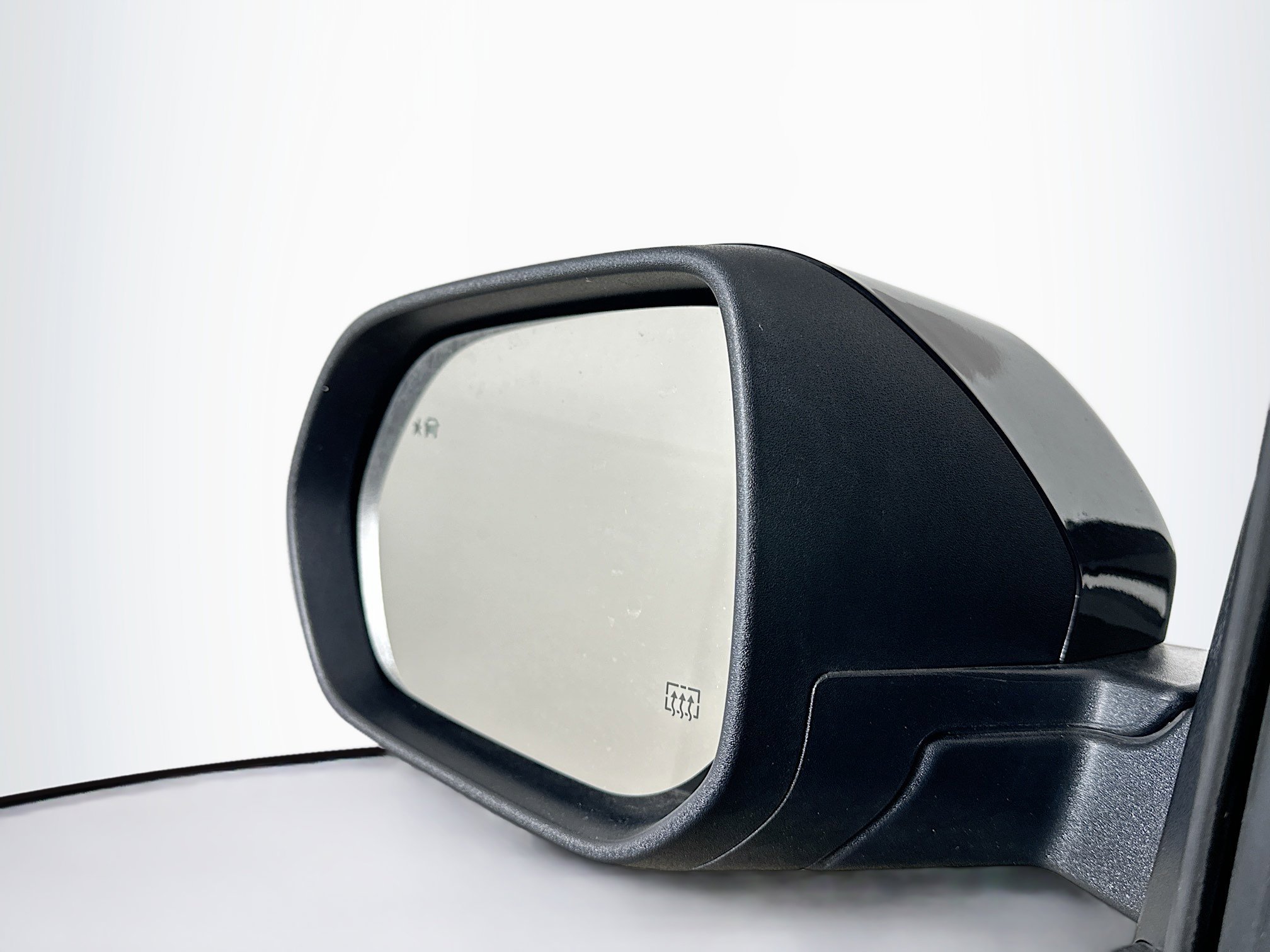 Used 2025 GMC Acadia Elevation image 16