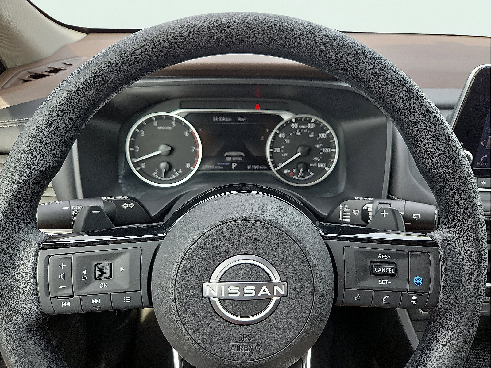 Used 2023 Nissan Rogue SV FWD image 24