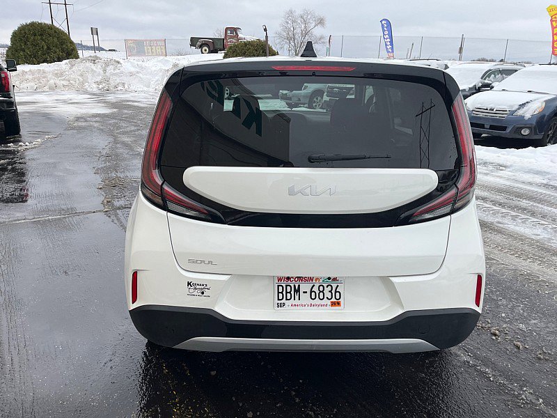 Used 2024 Kia Soul LX w/ Option Group 015 image 7