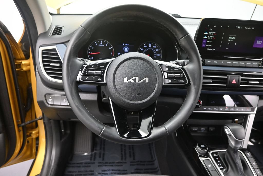 Certified 2023 Kia Seltos Nightfall Edition AWD/4WD image 35