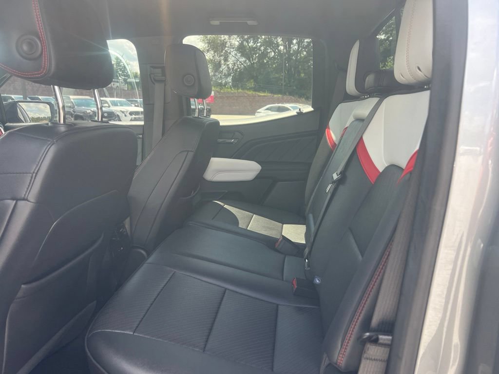 Used 2024 GMC Canyon AT4X AWD/4WD image 21