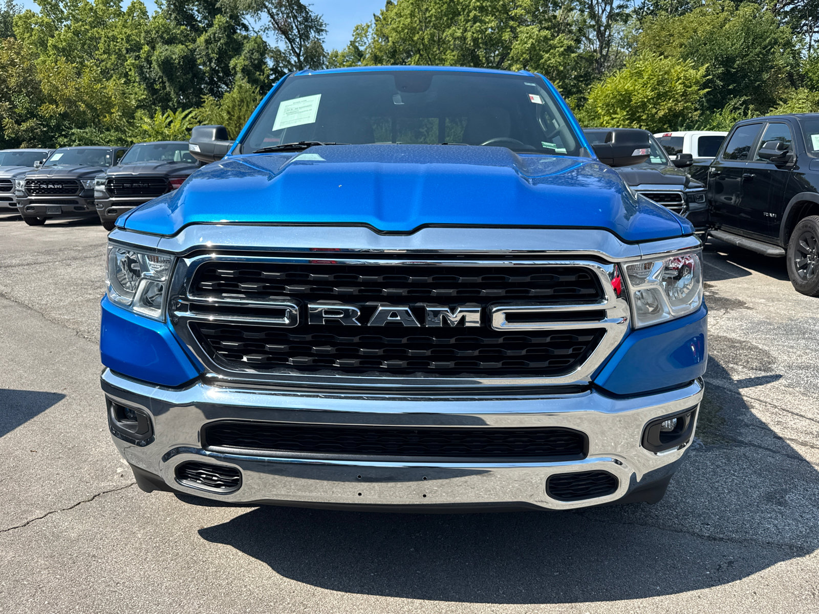 Used 2022 RAM 1500 Big Horn AWD/4WD image 2