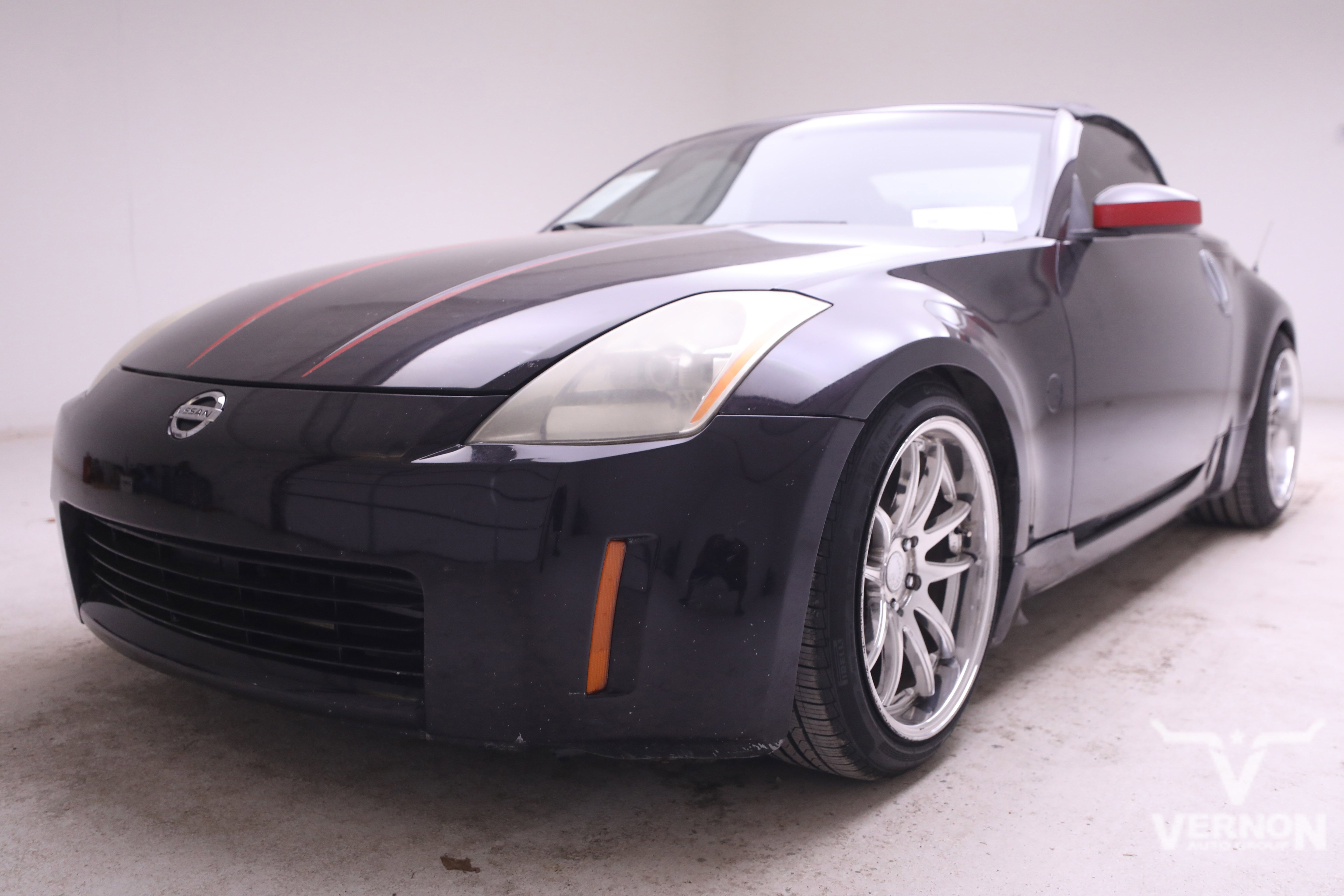 Used 2005 Nissan 350Z Touring image 1