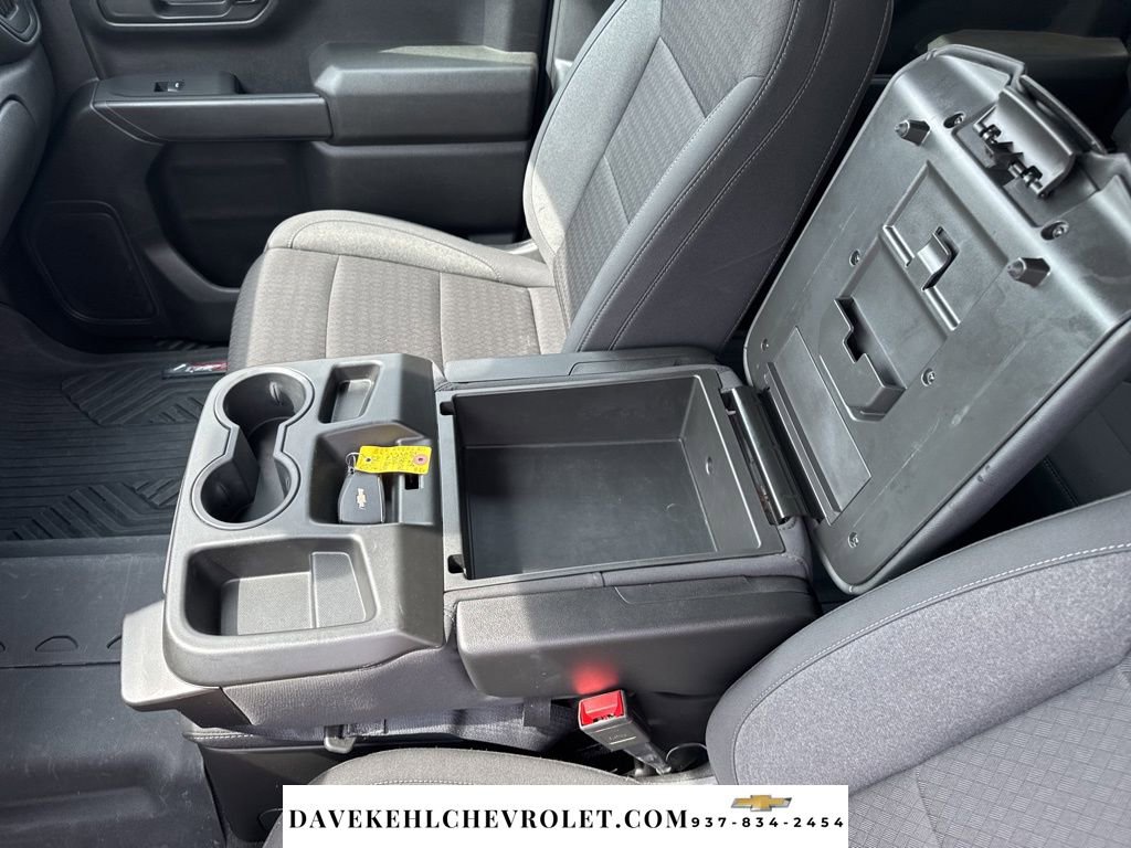 Used 2024 Chevrolet Silverado 1500 Custom Trail Boss w/ LPO, Dark Essentials Package image 17