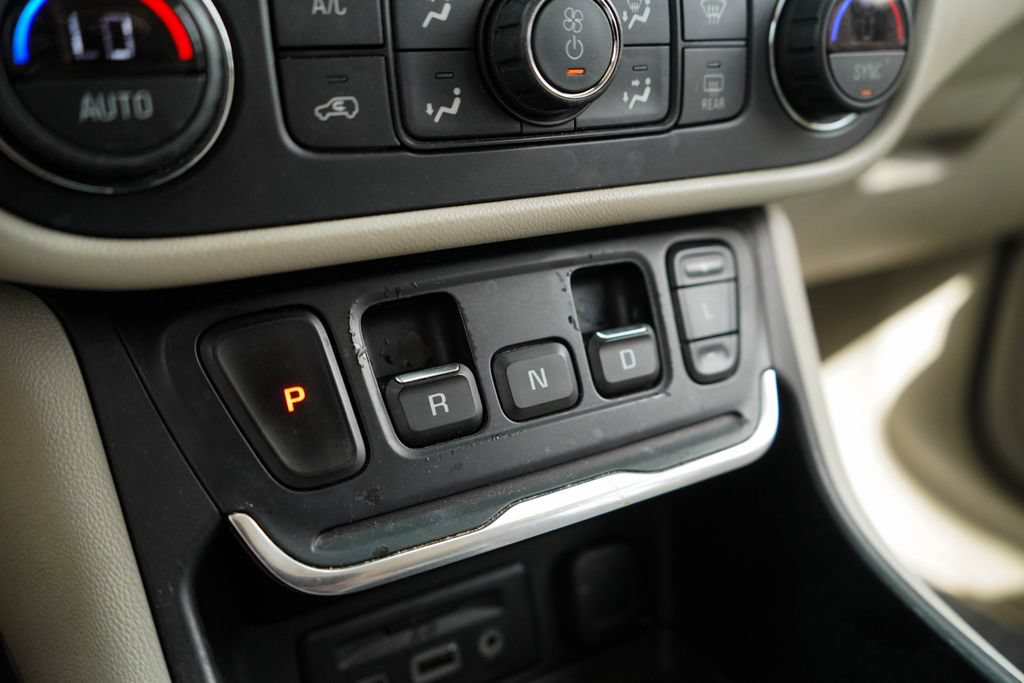 Used 2018 GMC Terrain Denali w/ Advanced Safety Package FWD image 35