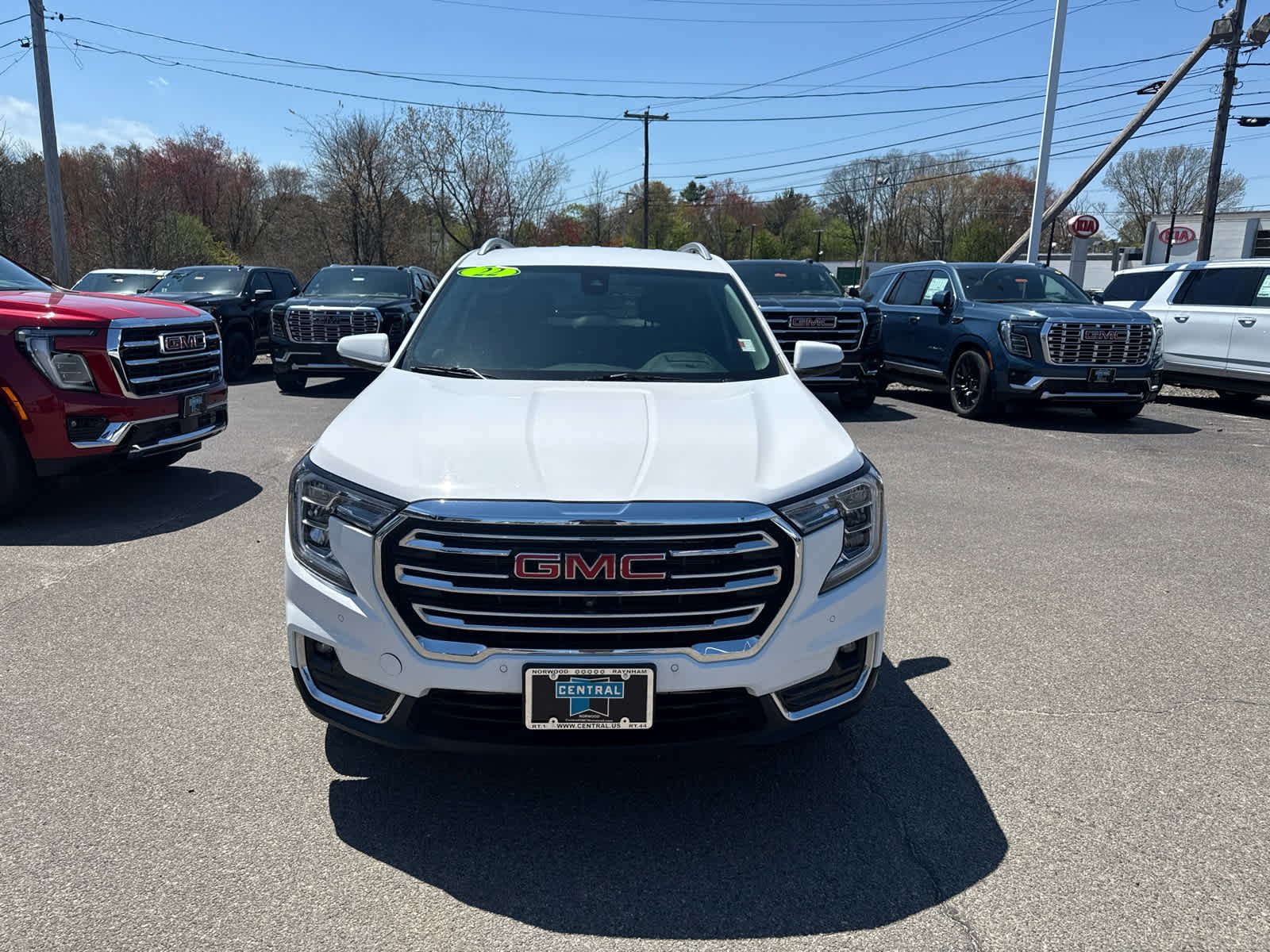 Certified 2022 GMC Terrain SLT w/ Tech Package AWD/4WD image 8