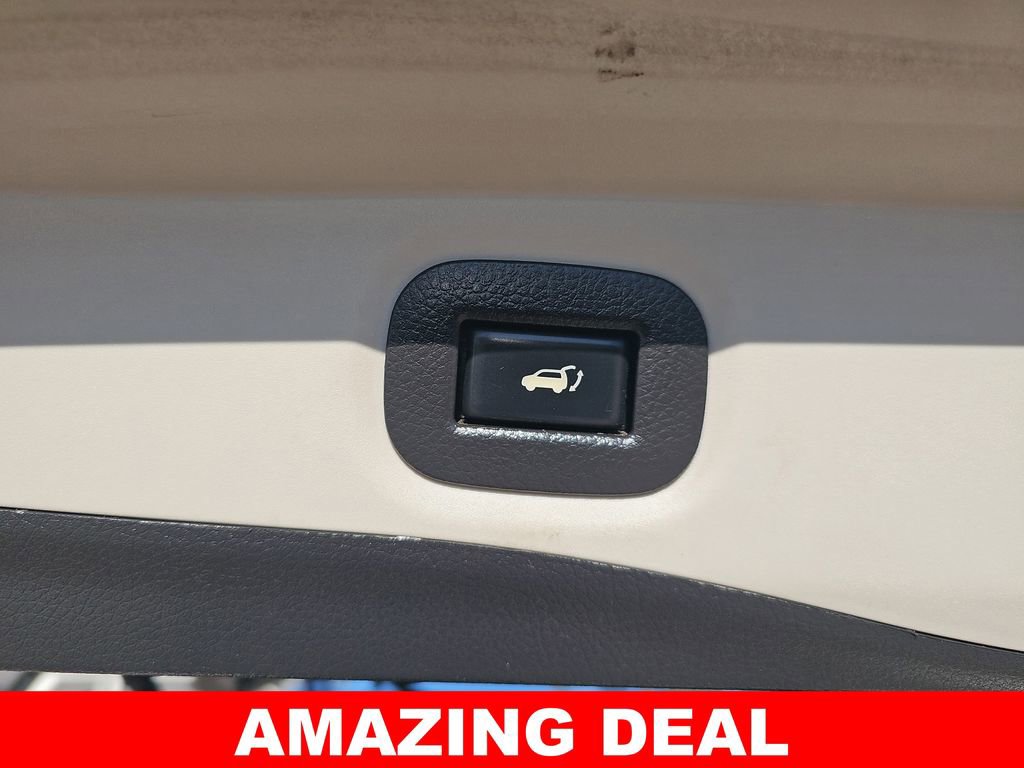 Used 2018 Nissan Rogue SV image 13