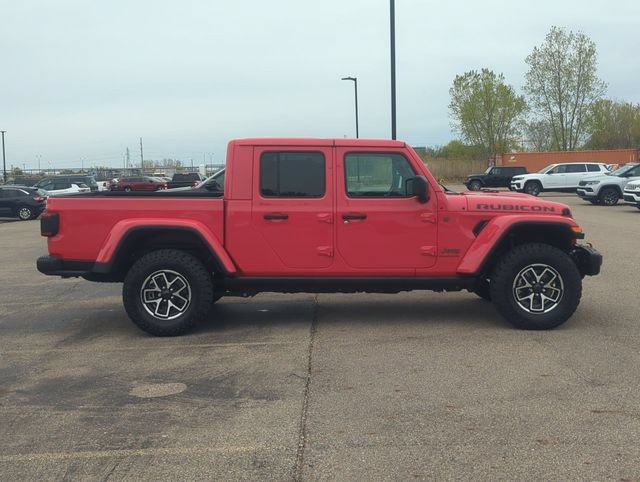 Used 2025 Jeep Gladiator Rubicon AWD/4WD image 2