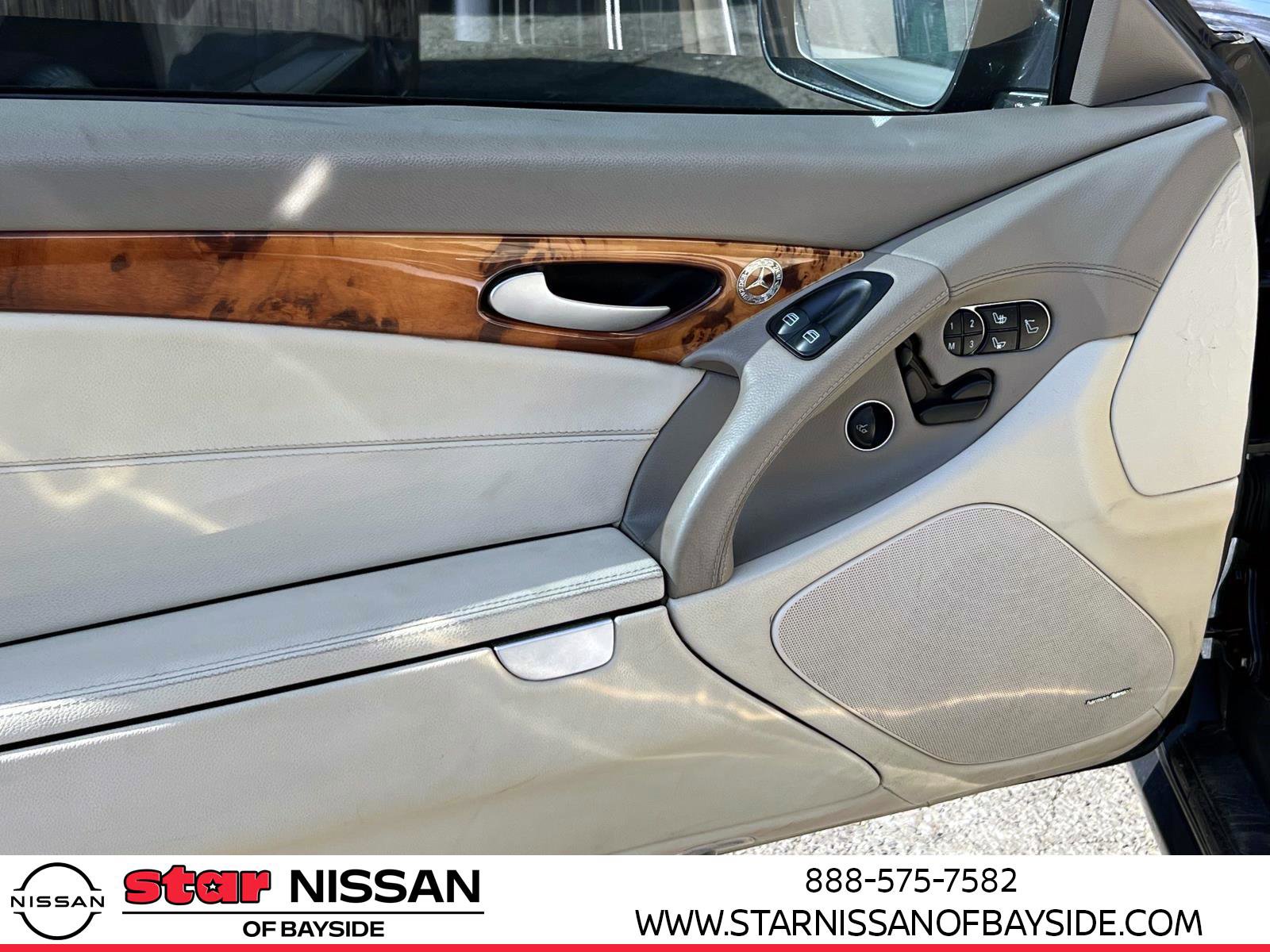 Used 2009 Mercedes-Benz SL 550 image 14