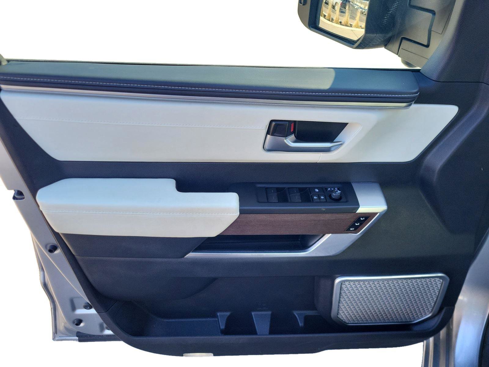 Used 2023 Toyota Tundra Capstone image 9