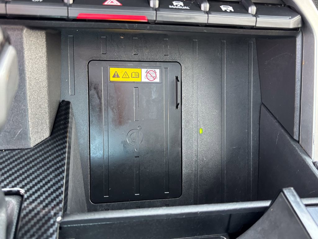 Used 2023 Toyota Tundra Platinum w/ Advanced Package AWD/4WD image 27