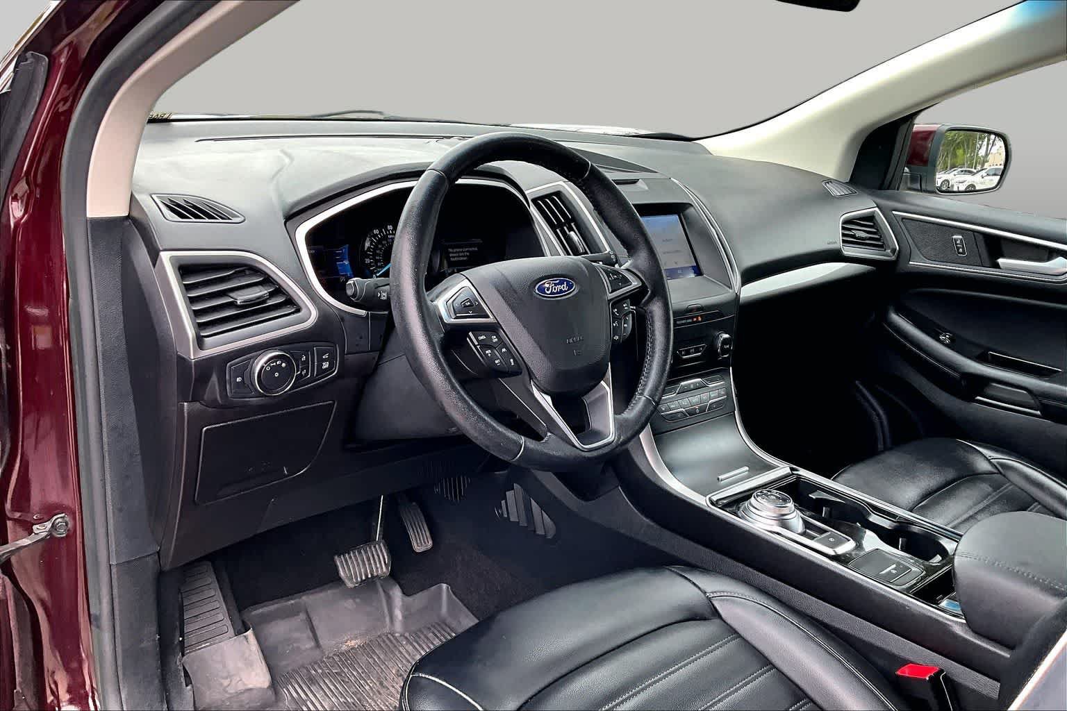 Used 2020 Ford Edge SEL w/ Convenience Package AWD/4WD image 18