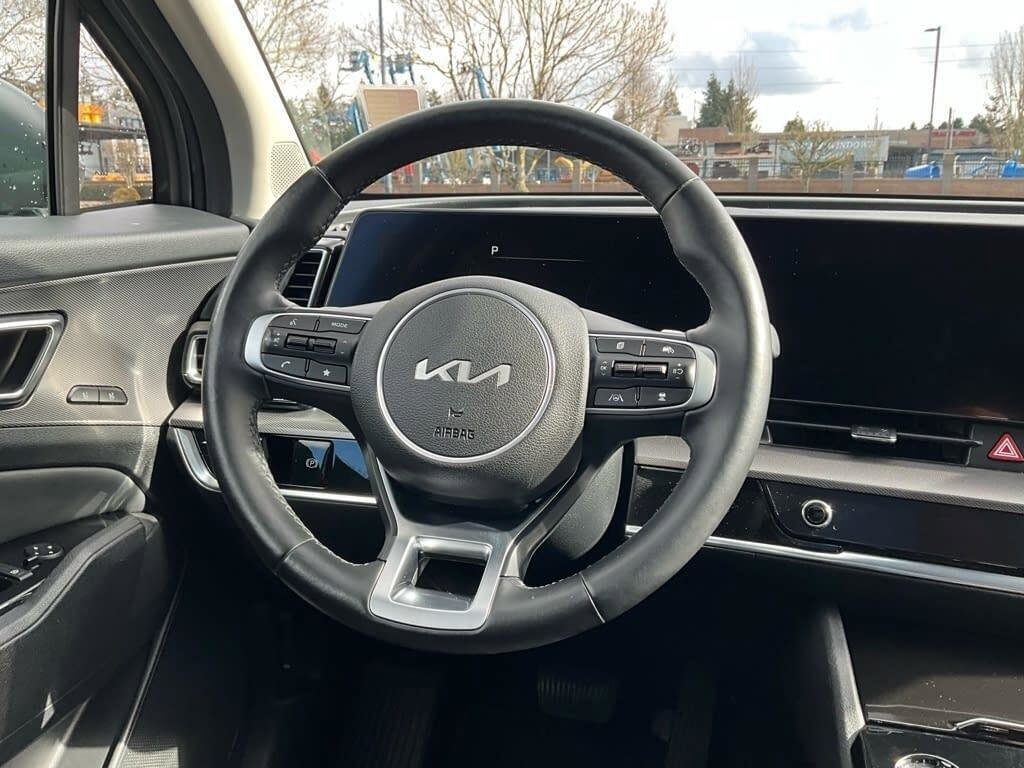 Used 2023 Kia Sportage SX Prestige image 19