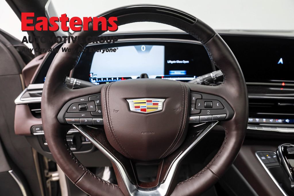 Used 2024 Cadillac Escalade Sport Platinum w/ LPO, ONYX Package image 10