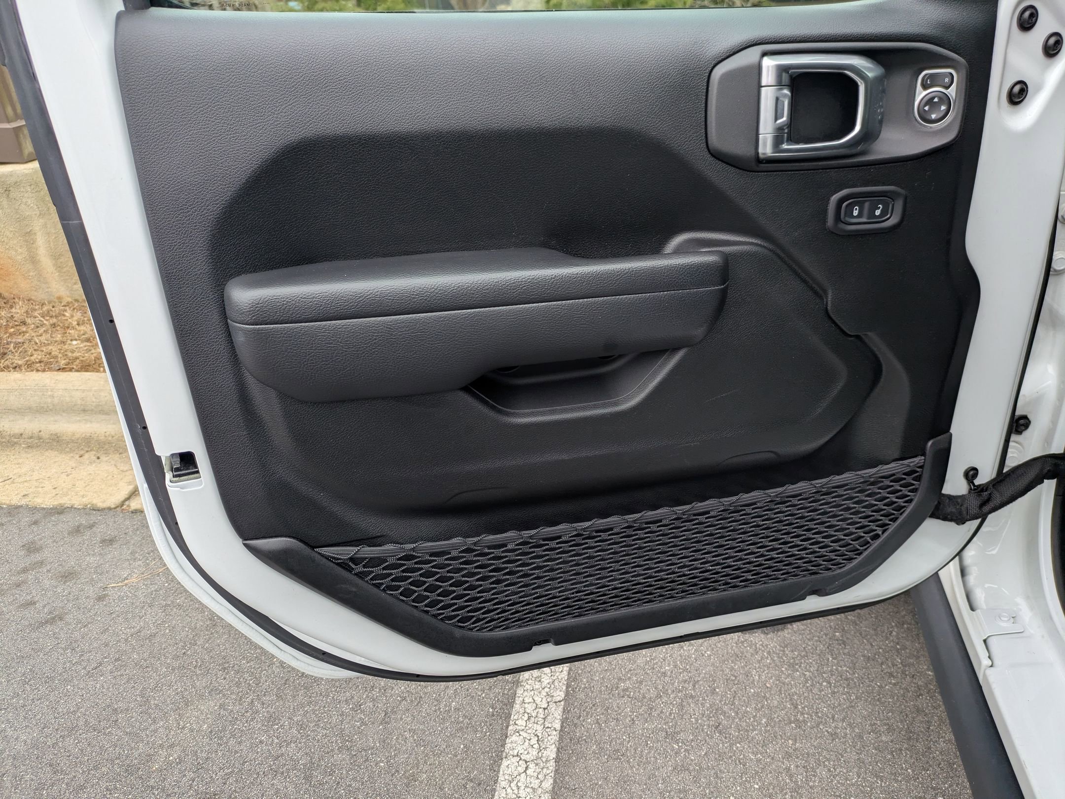 Used 2023 Jeep Wrangler Unlimited image 10