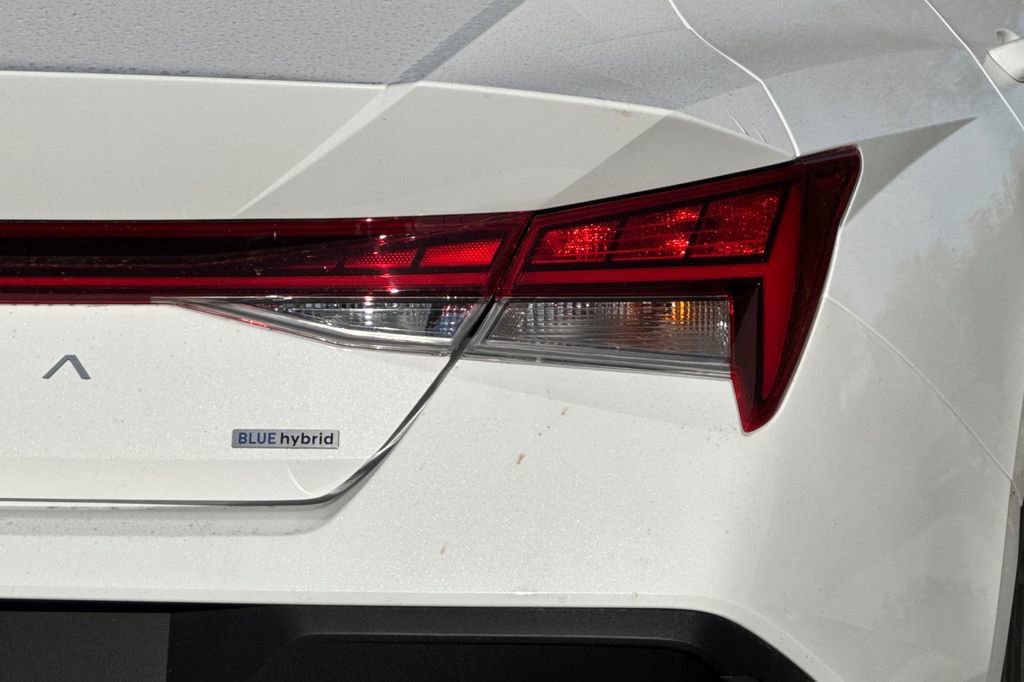 New 2026 Hyundai Elantra Blue image 22