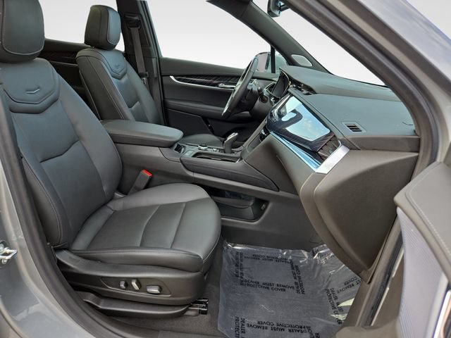 Used 2024 Cadillac XT6 Premium Luxury AWD/4WD image 37