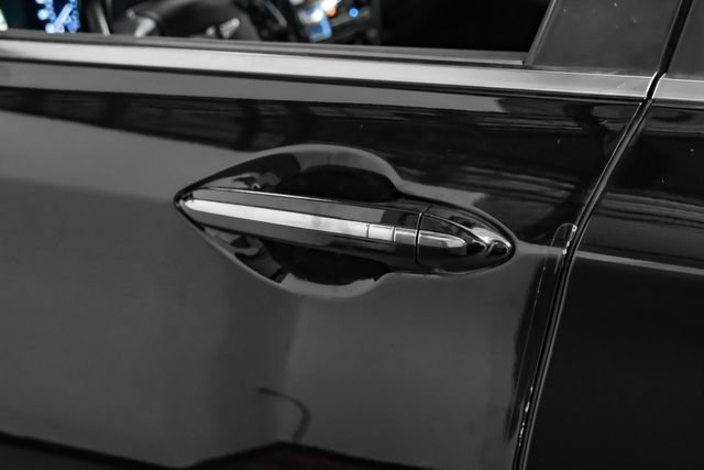 Used 2018 Genesis G80 3.3T Sport RWD image 38