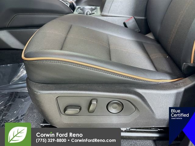 Used 2025 GMC Canyon AT4 image 22