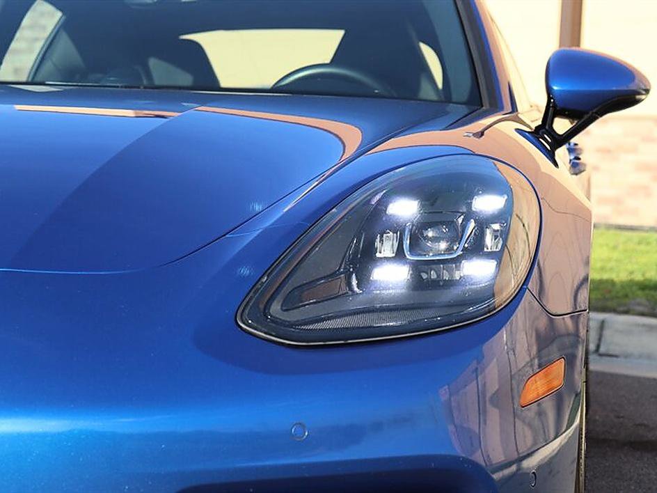 Used 2017 Porsche Panamera 4 image 61