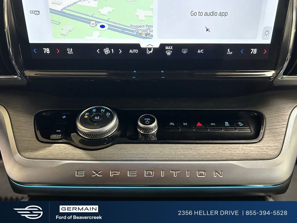 Certified 2025 Ford Expedition Platinum image 18