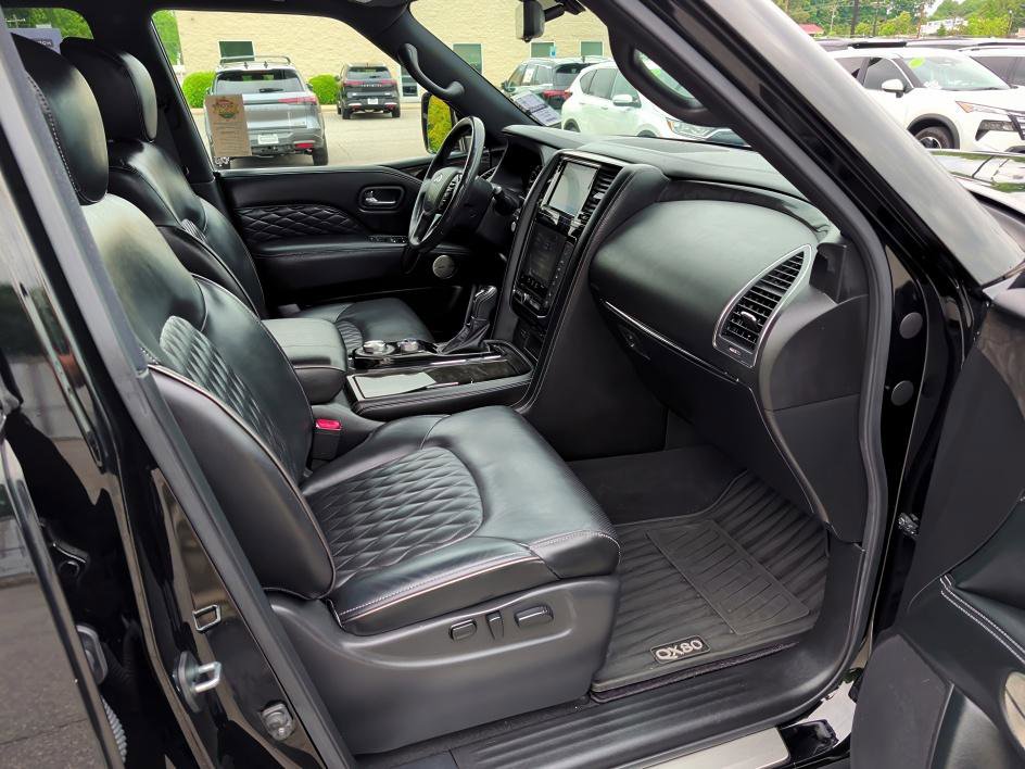 Used 2021 INFINITI QX80 Sensory w/ All-Season Package AWD/4WD image 12
