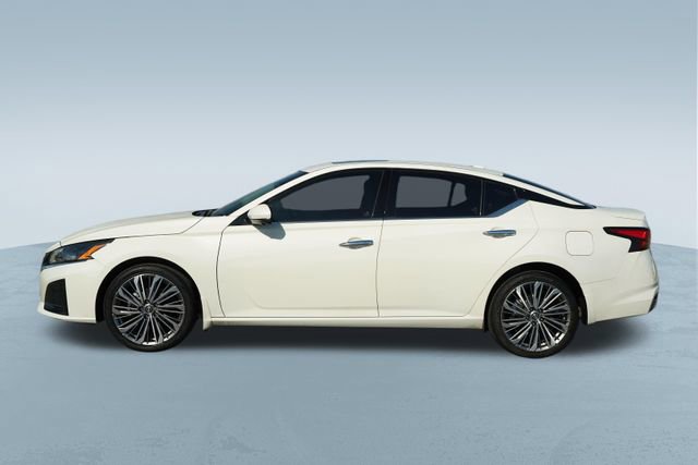 Used 2023 Nissan Altima 2.5 SL AWD/4WD image 4