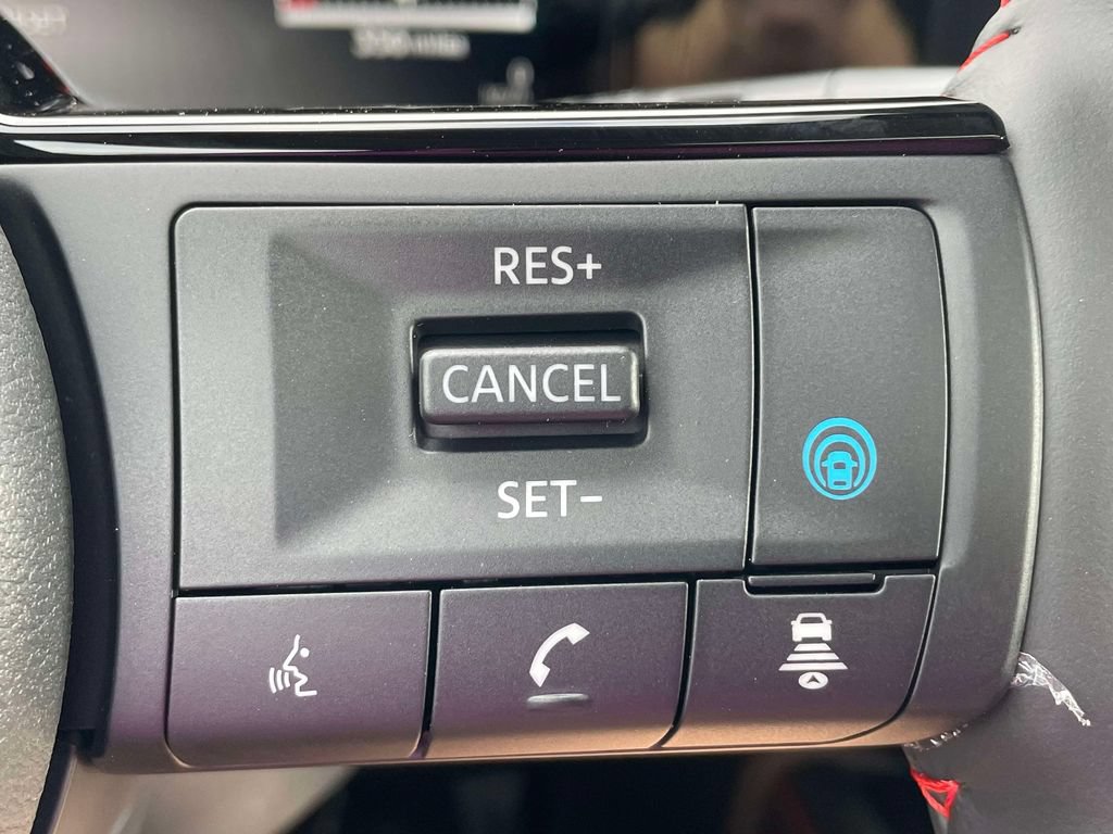 New 2027 Nissan Kicks SR w/ SR Premium Package FWD image 30