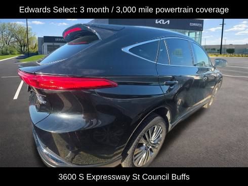 Used 2021 Toyota Venza XLE w/ Softex Package AWD/4WD image 3