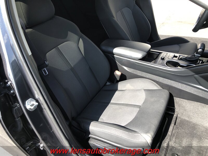 Used 2022 Kia K5 LXS FWD image 23