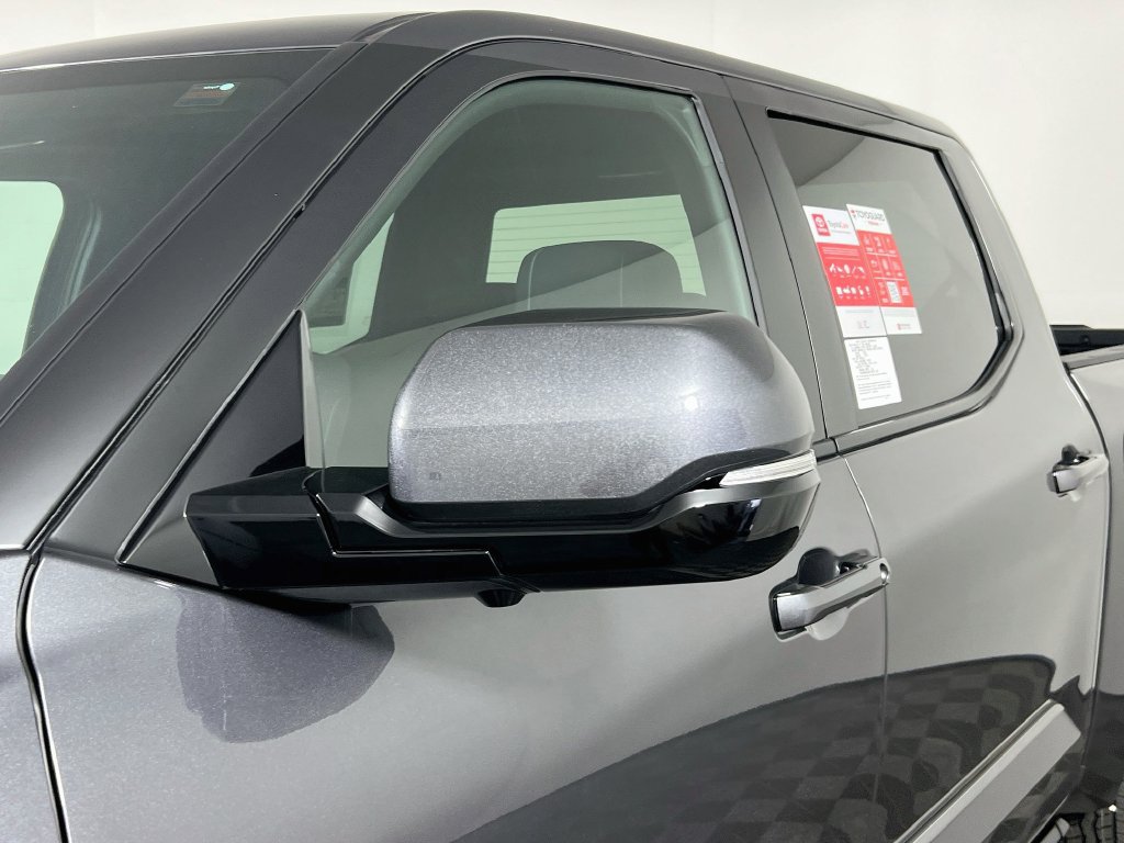 New 2026 Toyota Tundra Platinum w/ TRD Off-Road Package AWD/4WD image 12