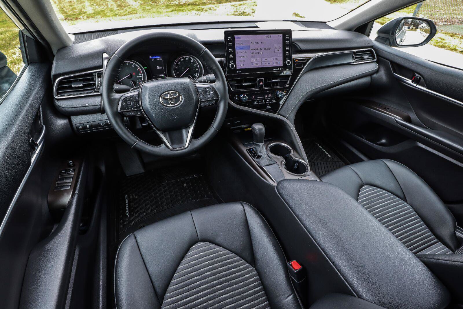 Used 2023 Toyota Camry SE FWD image 25