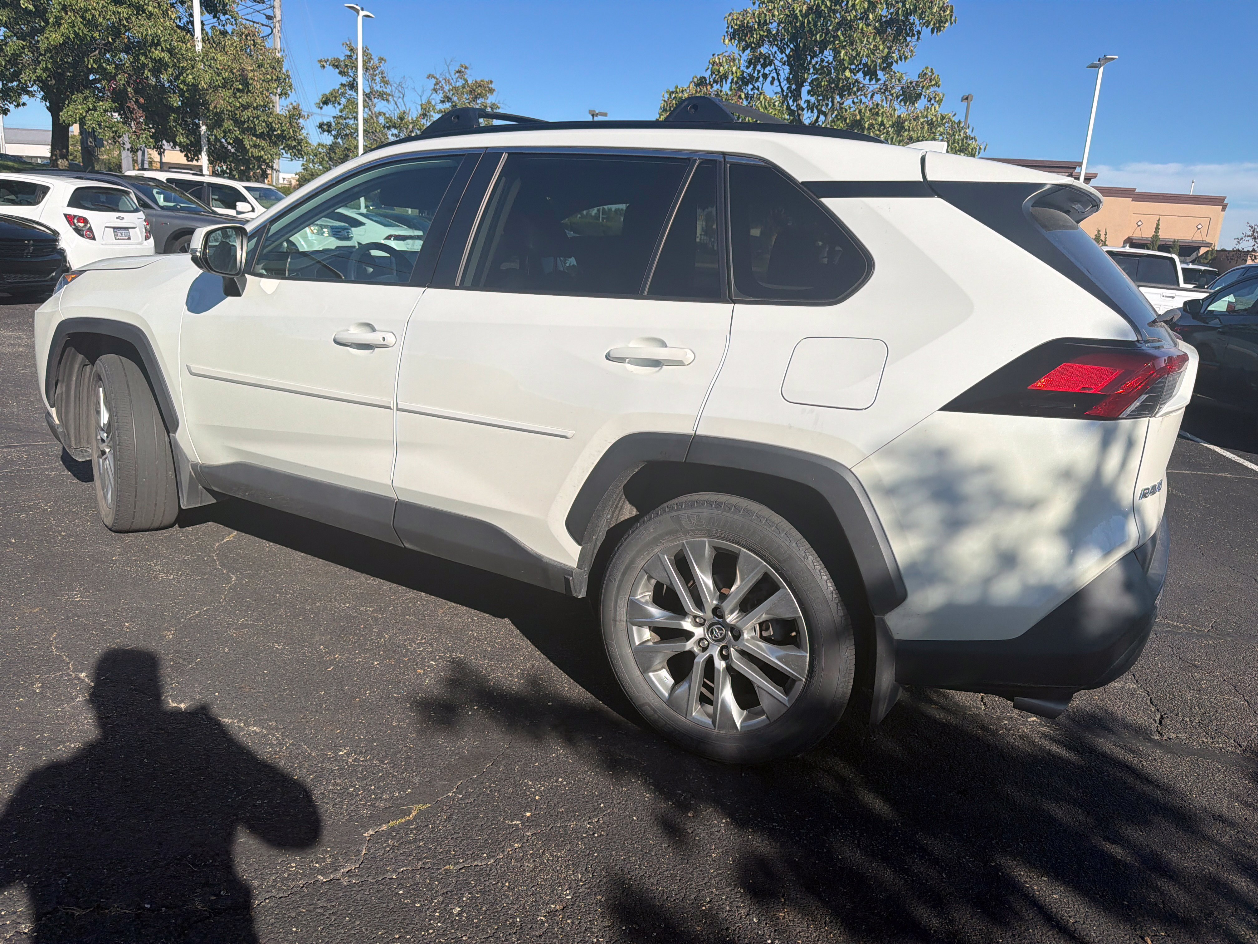 Used 2021 Toyota RAV4 XLE Premium AWD/4WD image 14