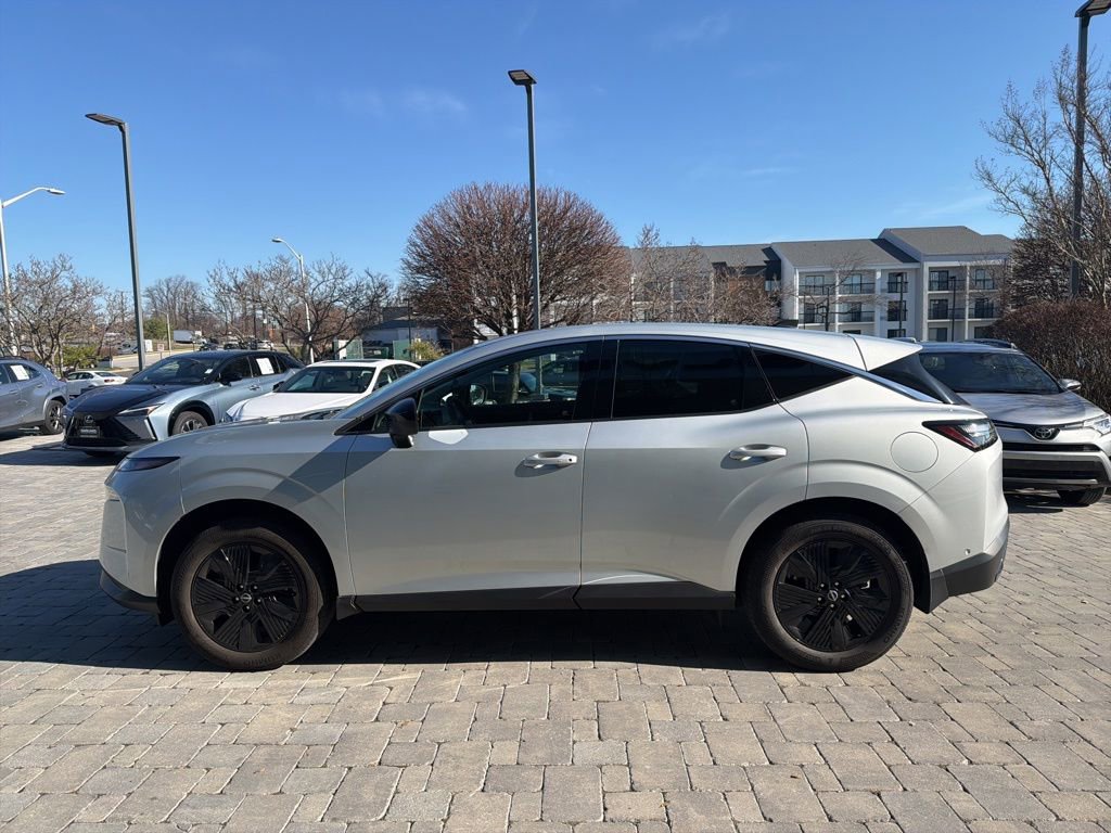Used 2025 Nissan Murano SV image 22
