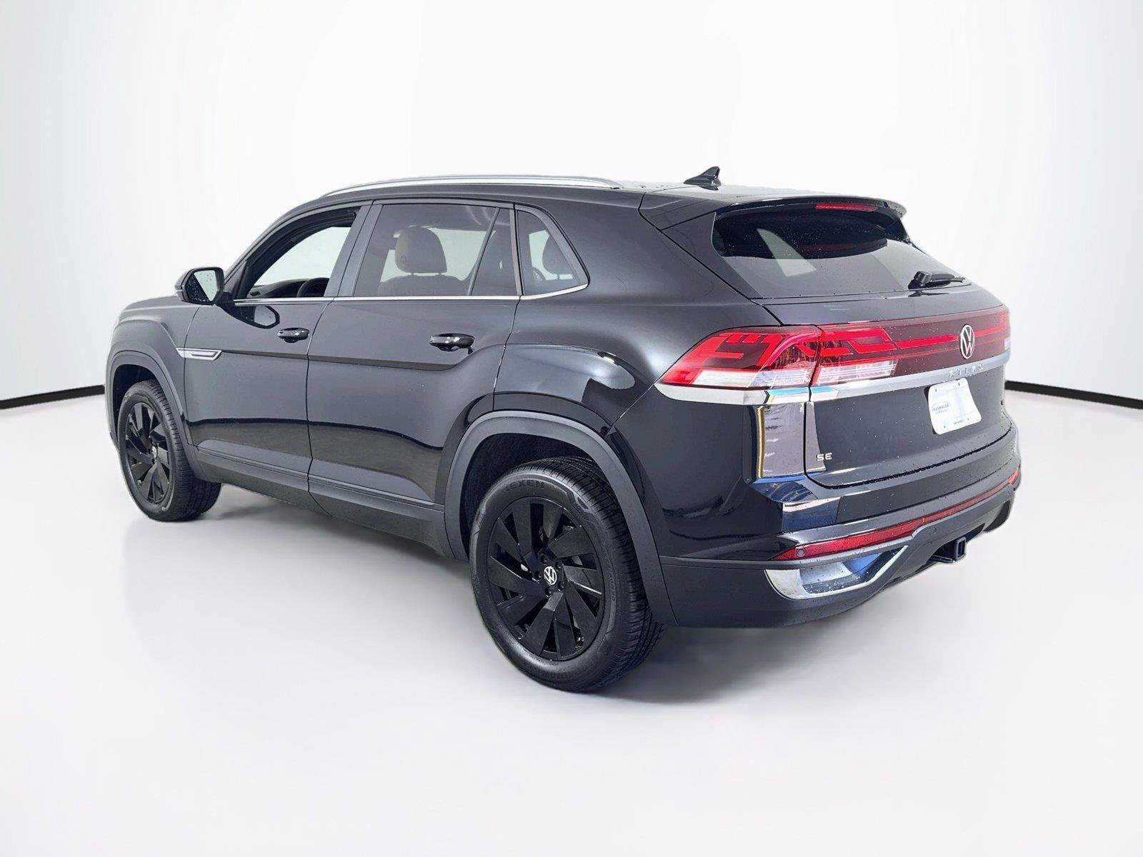 New 2026 Volkswagen Atlas Cross Sport SE AWD/4WD image 7