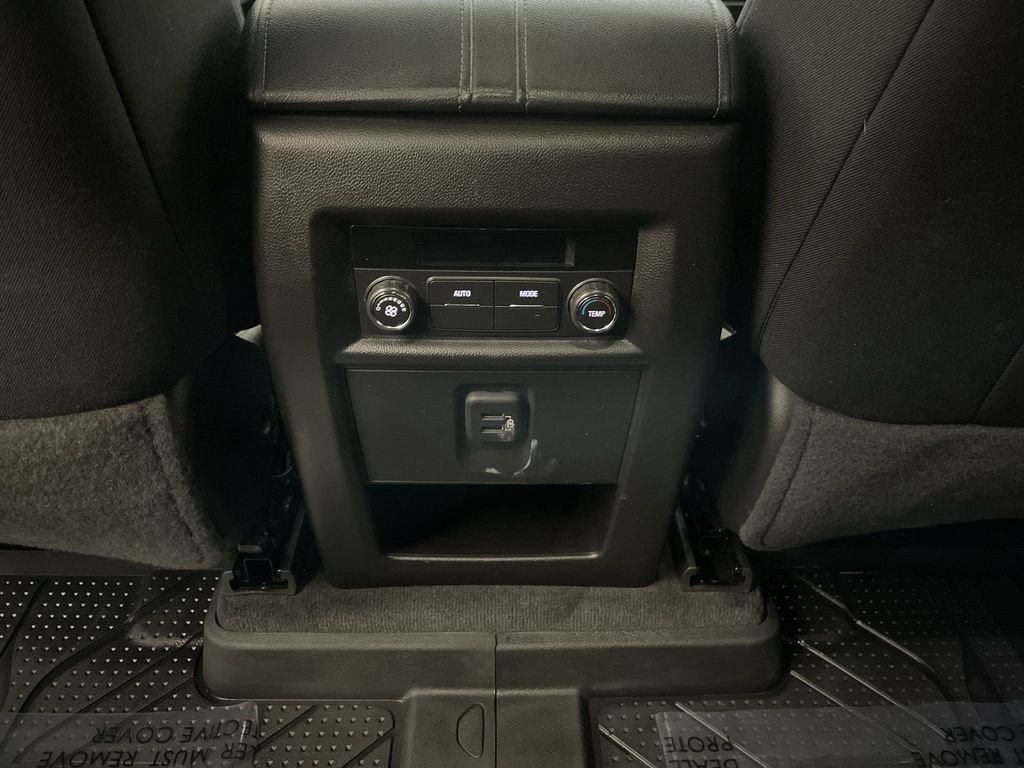 Used 2023 Chevrolet Traverse LT w/ LPO, Floor Liner Package AWD/4WD image 14