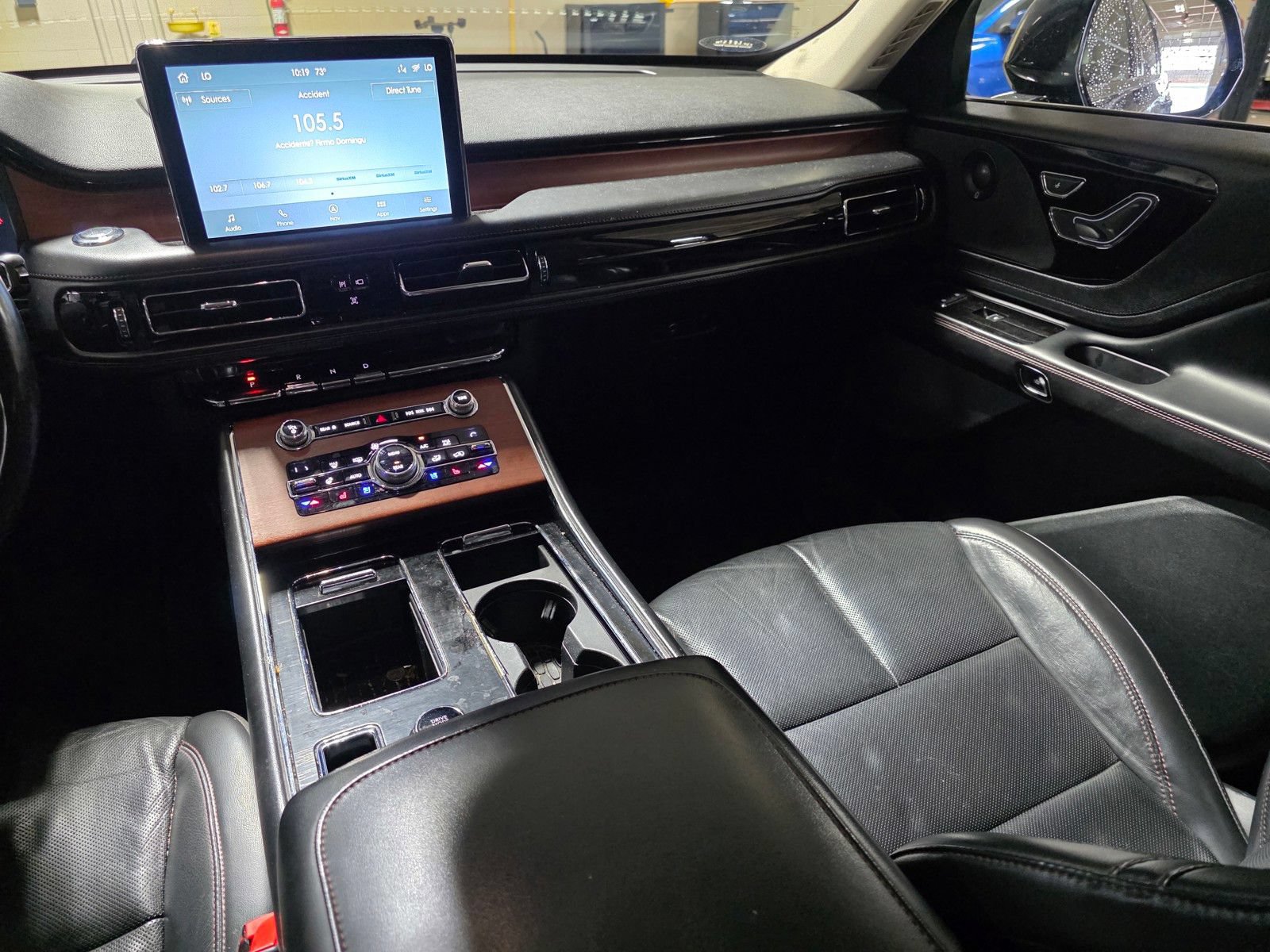 Used 2020 Lincoln Aviator Grand Touring w/ Elements Package Plus AWD/4WD image 14