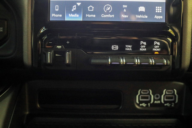 Used 2024 RAM 2500 Rebel w/ Towing Technology Group AWD/4WD image 23