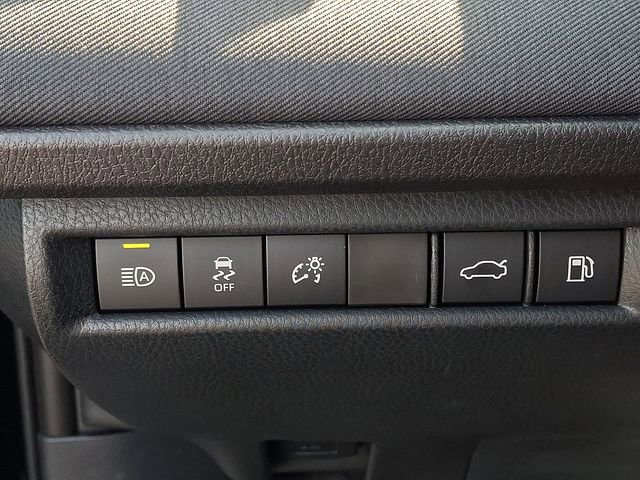 Used 2026 Toyota Camry LE image 28