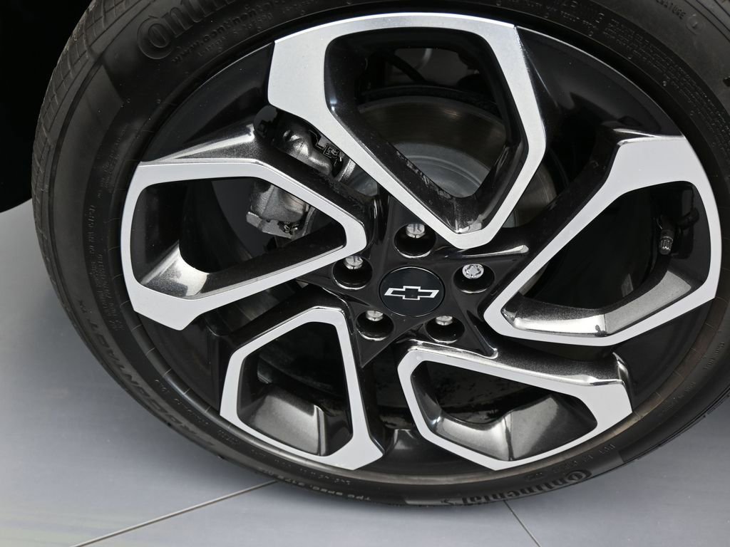 Used 2026 Chevrolet Trax RS image 37