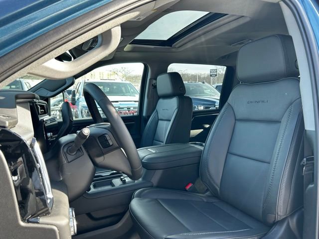 New 2026 GMC Sierra 2500 Denali w/ Denali Reserve Package image 16