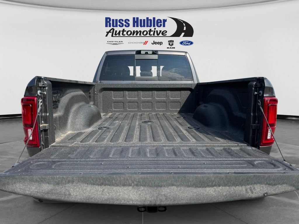 New 2026 RAM 2500 Big Horn AWD/4WD image 5