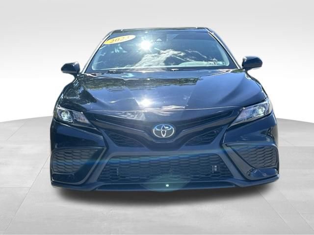 Used 2023 Toyota Camry SE w/ Cold Weather Package AWD/4WD image 8