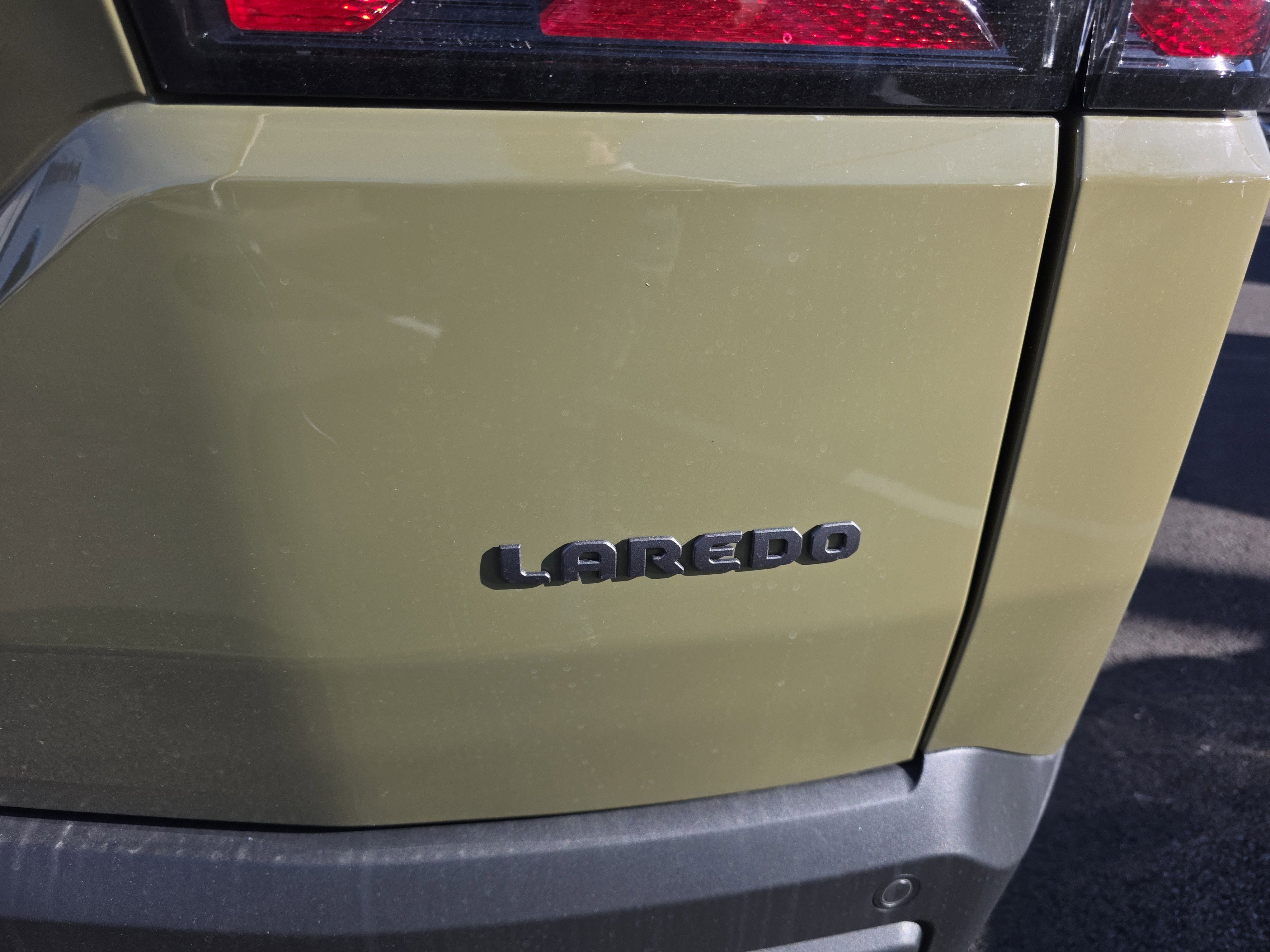 New 2026 Jeep Cherokee Laredo image 27