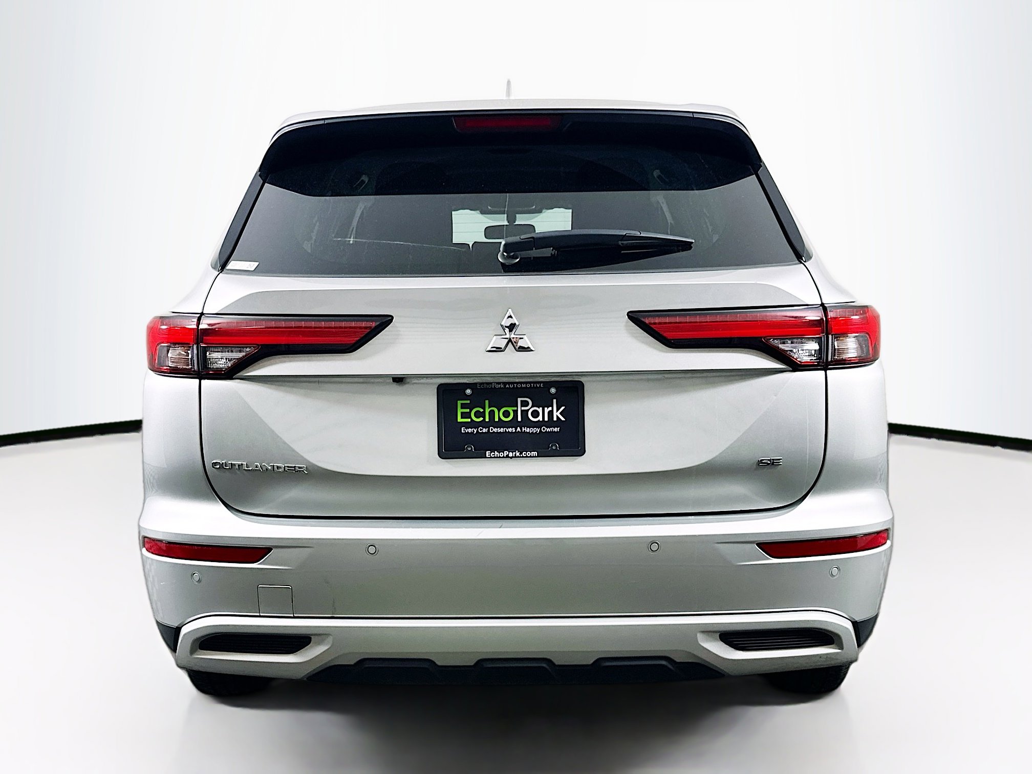 Used 2024 Mitsubishi Outlander SE image 7