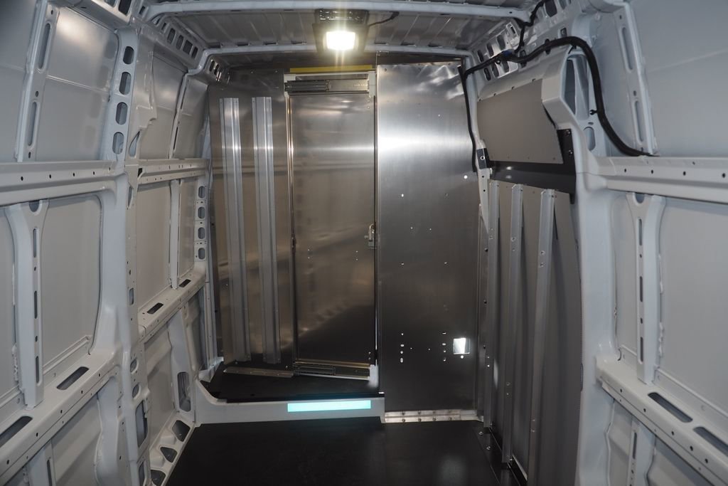 New 2025 RAM ProMaster 3500 image 8
