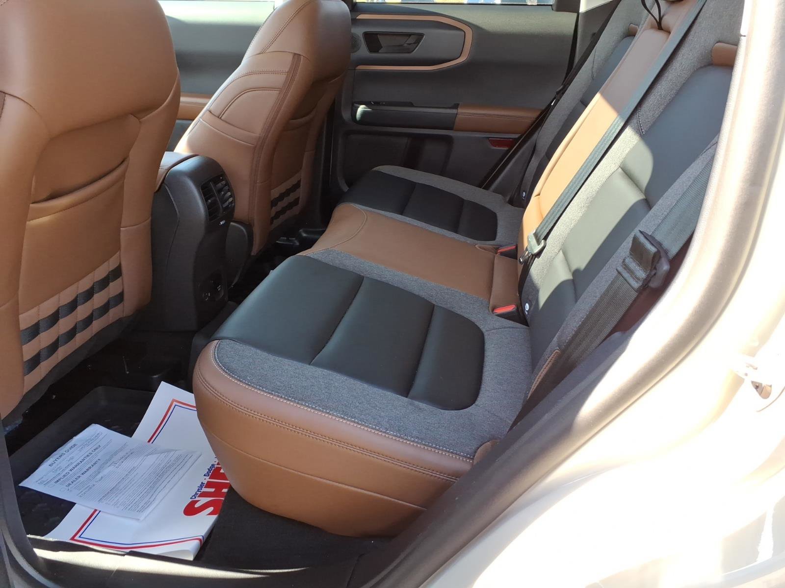 Used 2024 Ford Bronco Sport Outer Banks w/ Tech Package image 14