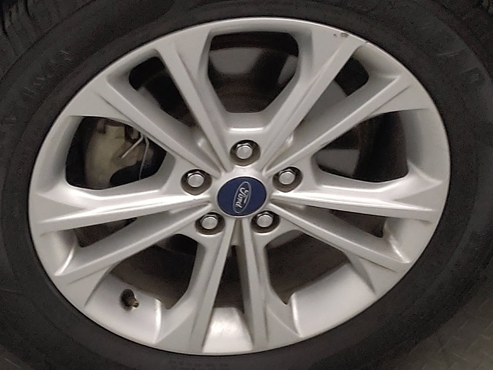 Used 2019 Ford Escape SE FWD image 31