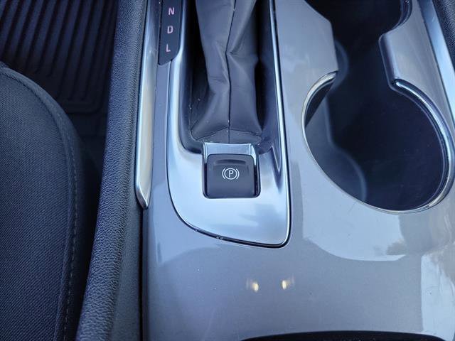 Used 2025 Chevrolet Malibu LT image 17