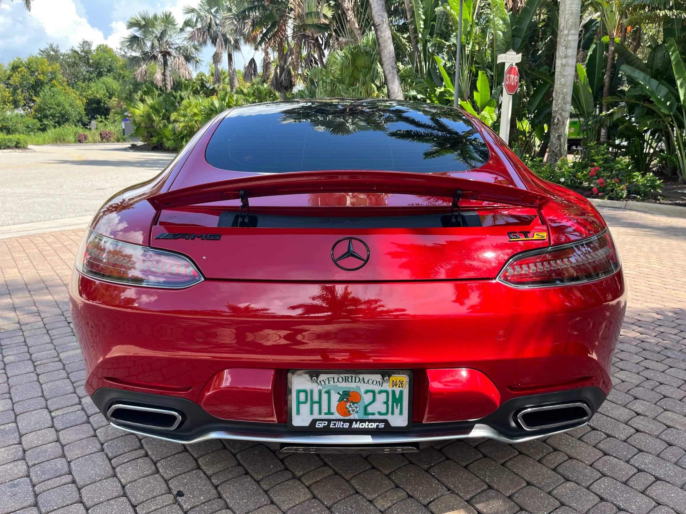 Used 2016 Mercedes-Benz AMG GT S image 3